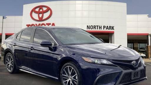 TOYOTA CAMRY 2021 4T1G11AK7MU414775 image