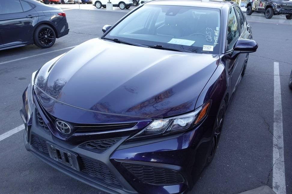 TOYOTA CAMRY 2021 4T1G11AKXMU550253 image