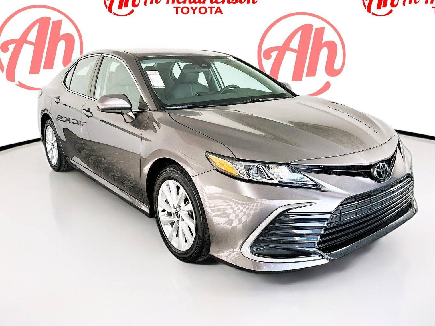 TOYOTA CAMRY 2021 4T1C11AK5MU564849 image