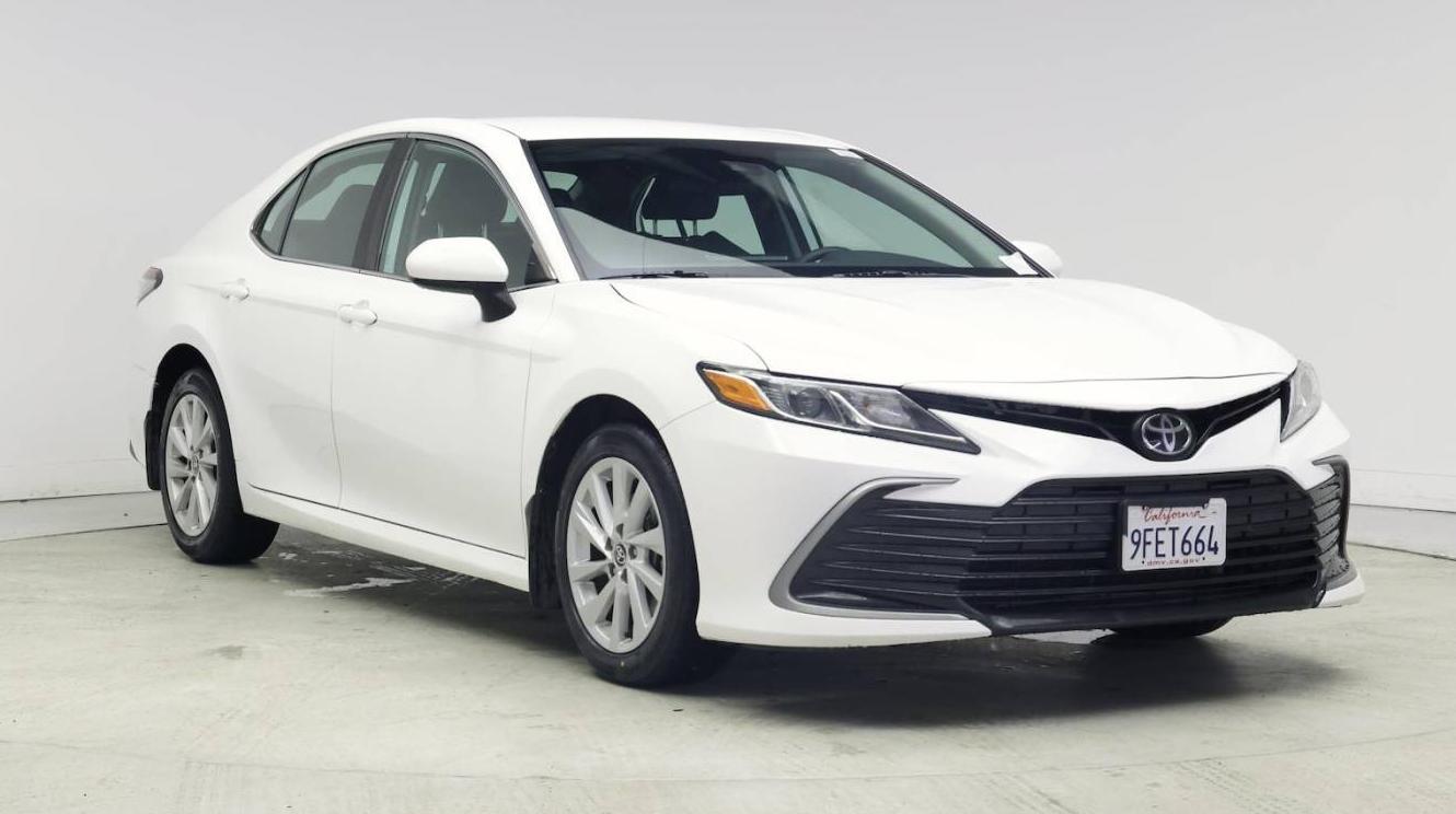 TOYOTA CAMRY 2021 4T1C11AK0MU600687 image