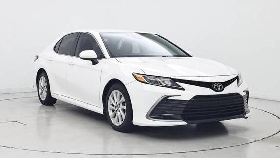 TOYOTA CAMRY 2021 4T1C11AK2MU459573 image