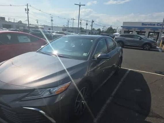 TOYOTA CAMRY 2021 4T1F11BK9MU029132 image