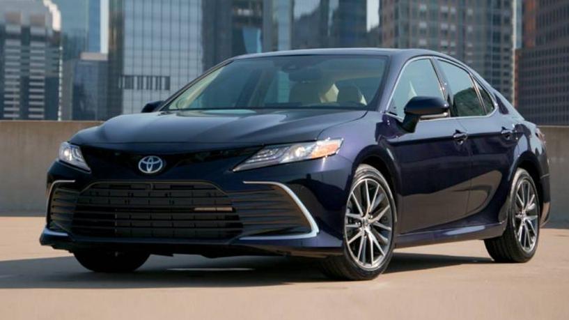 TOYOTA CAMRY 2021 4T1C11AK8MU447394 image