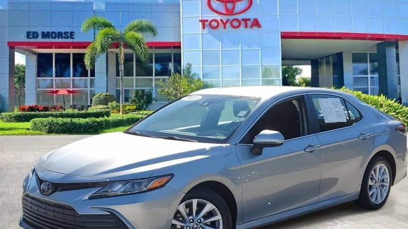 TOYOTA CAMRY 2021 4T1C11AK6MU478661 image