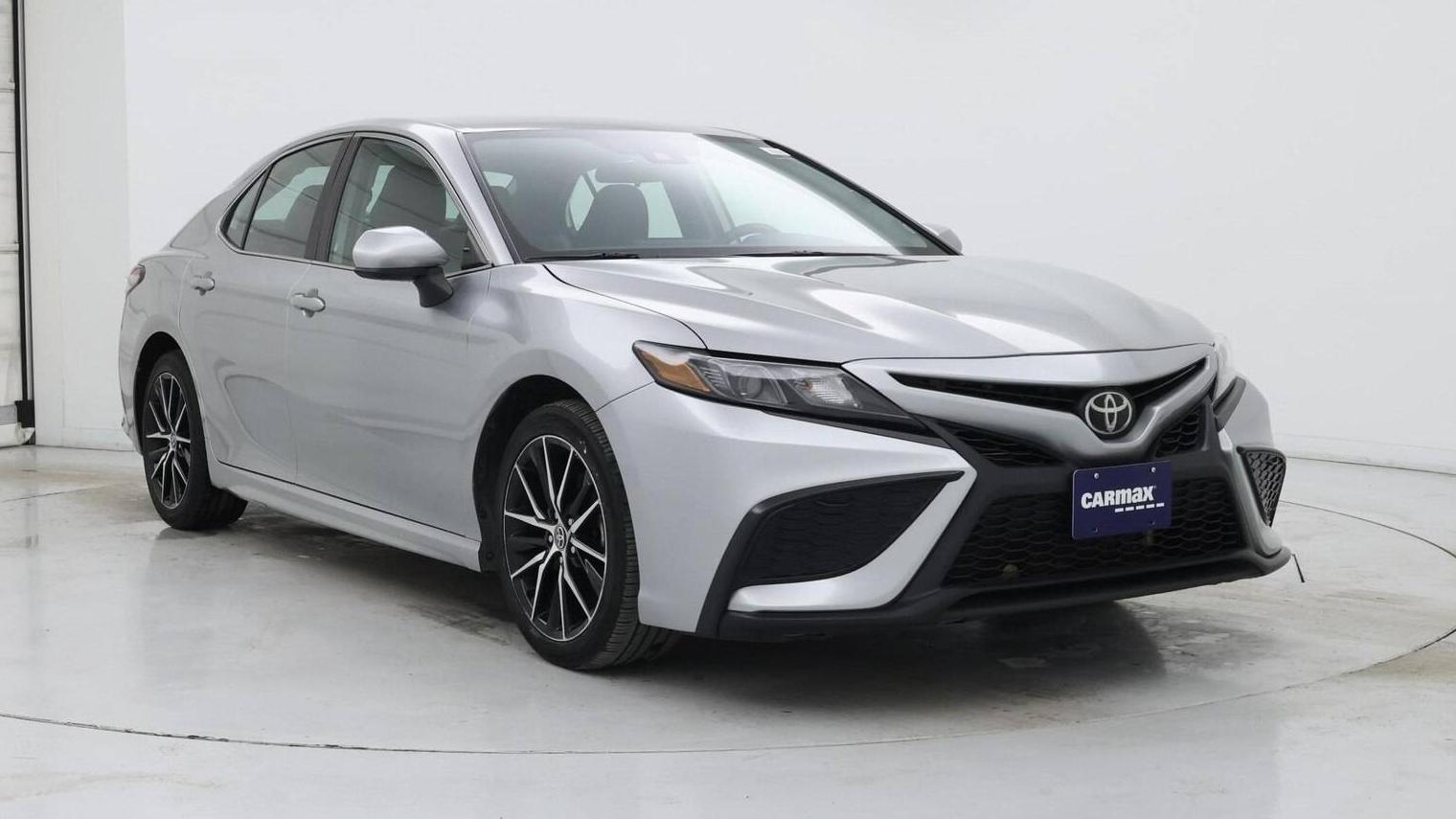 TOYOTA CAMRY 2021 4T1G11AK3MU410707 image