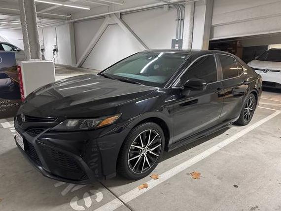 TOYOTA CAMRY 2021 4T1G11AK7MU589964 image