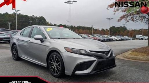 TOYOTA CAMRY 2021 4T1G11AK3MU445053 image