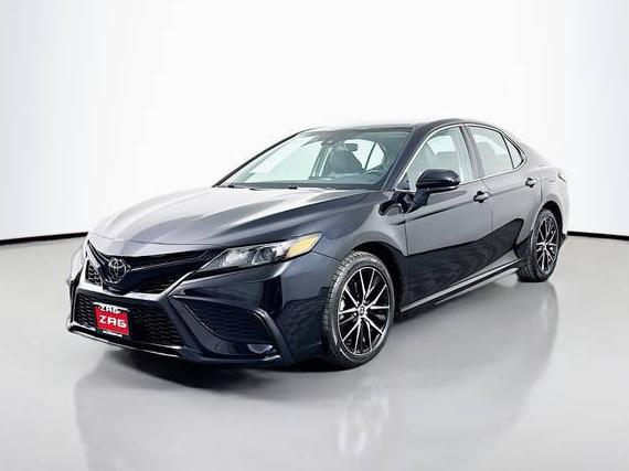 TOYOTA CAMRY 2021 4T1G11AK3MU455274 image