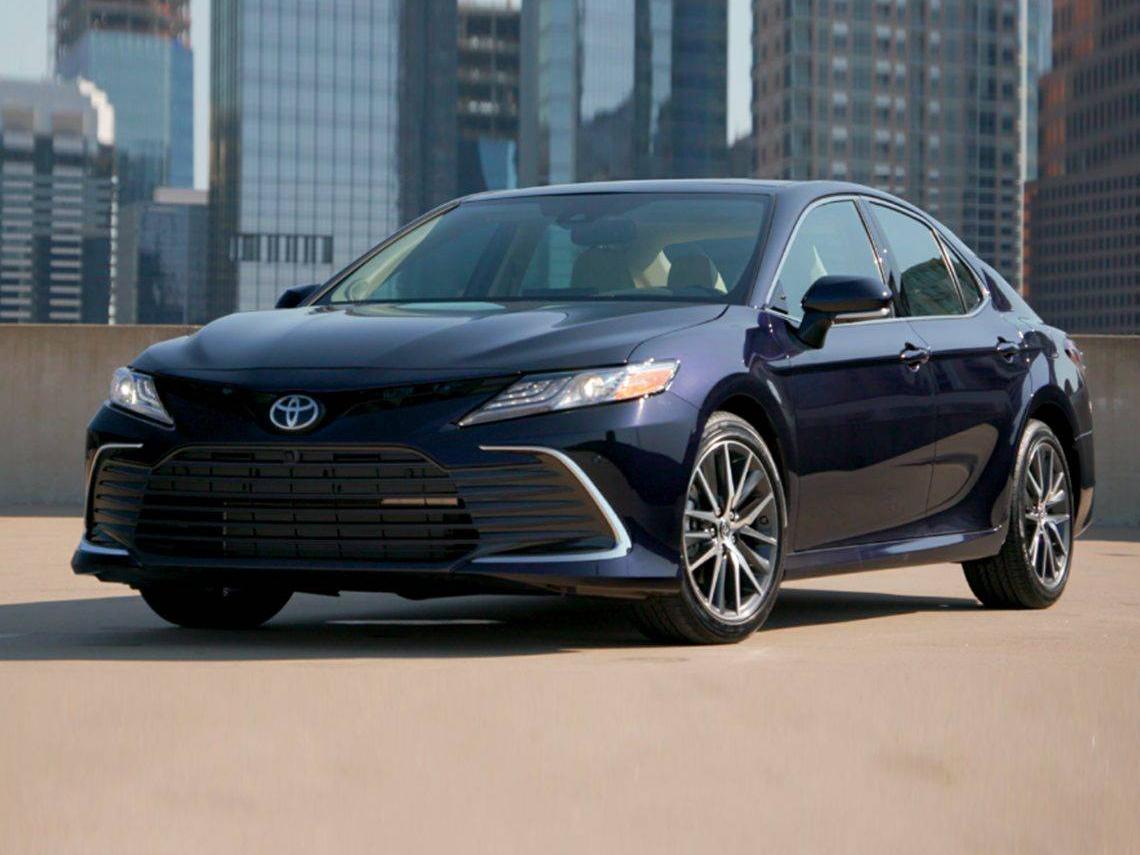 TOYOTA CAMRY 2021 4T1G11AK7MU409818 image