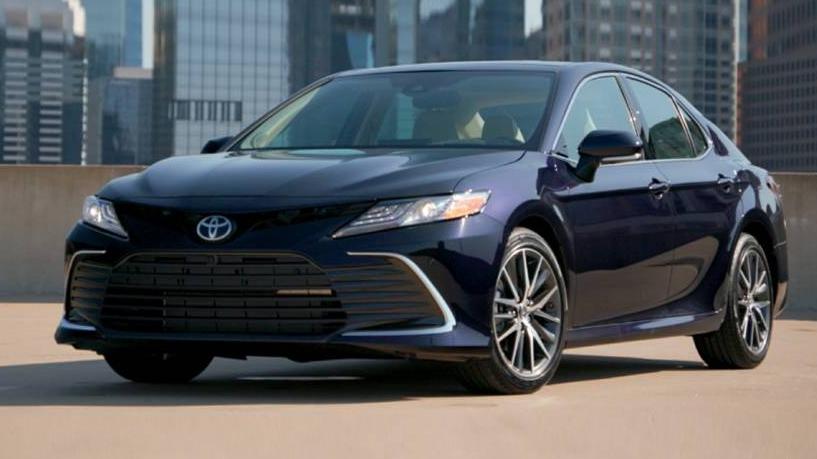 TOYOTA CAMRY 2021 4T1F11BKXMU028863 image