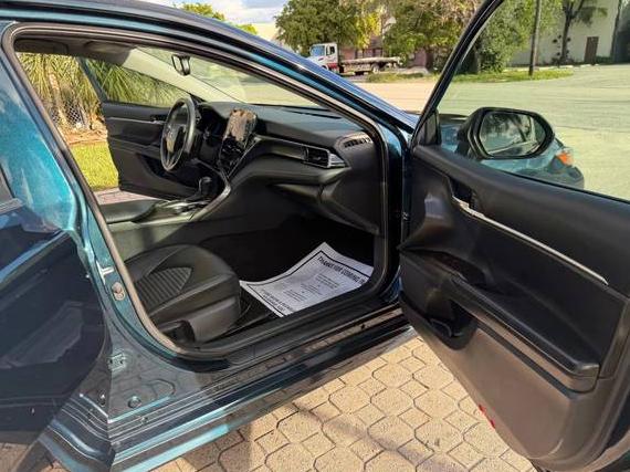 TOYOTA CAMRY 2021 4T1T11AK5MU533939 image