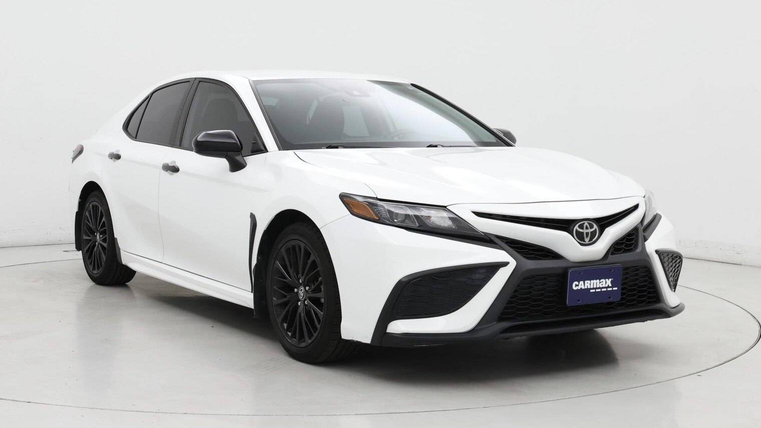 TOYOTA CAMRY 2021 4T1G11BK0MU046163 image