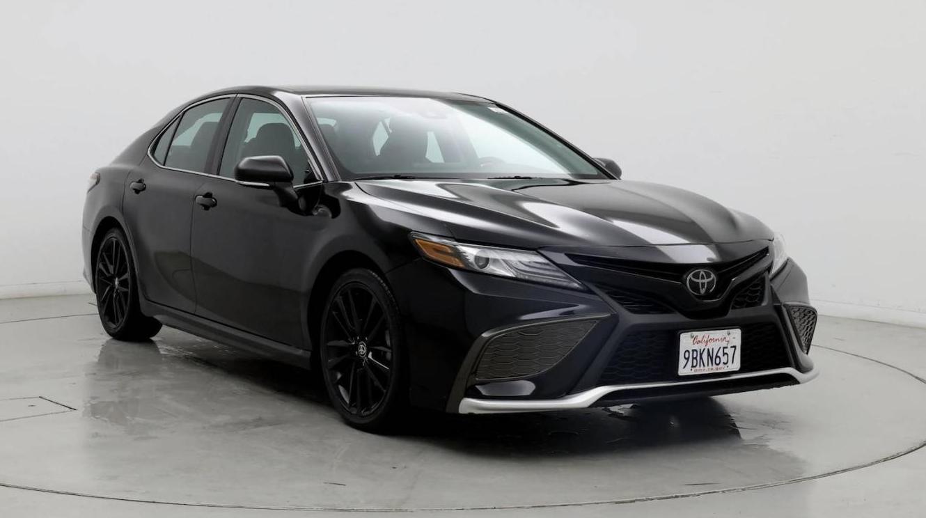 TOYOTA CAMRY 2021 4T1K61BK0MU032128 image