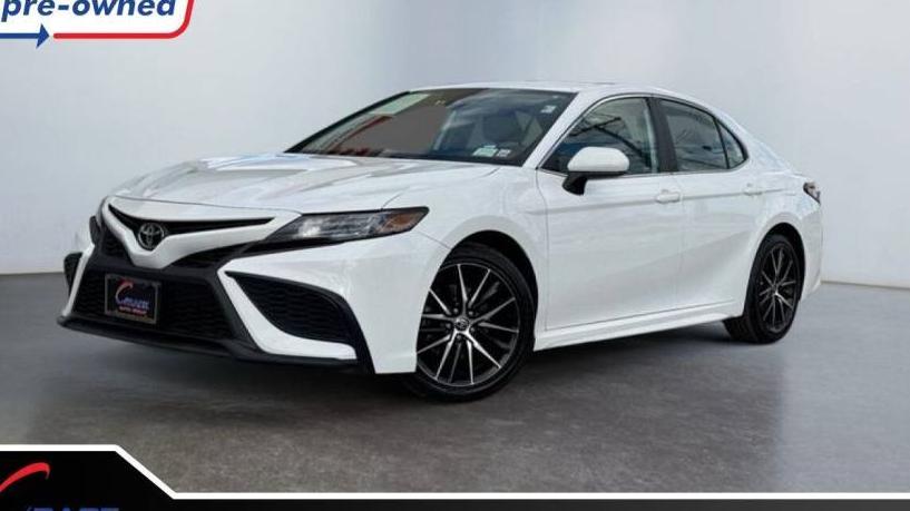 TOYOTA CAMRY 2021 4T1G11AK7MU479500 image