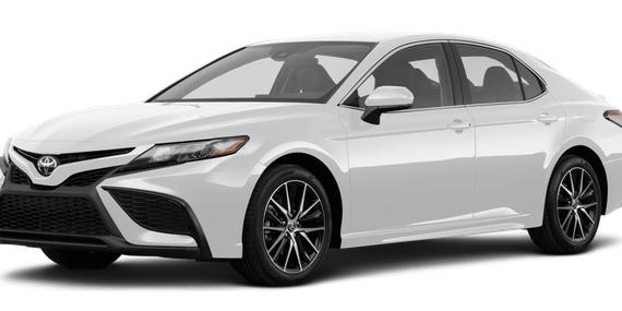 TOYOTA CAMRY 2021 4T1G11AK2MU561862 image