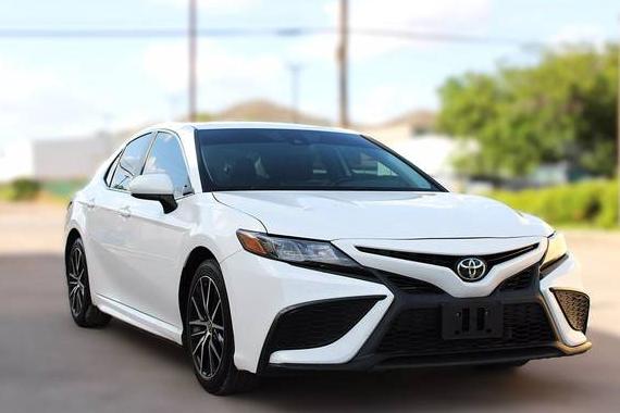 TOYOTA CAMRY 2021 4T1G11AK1MU454334 image