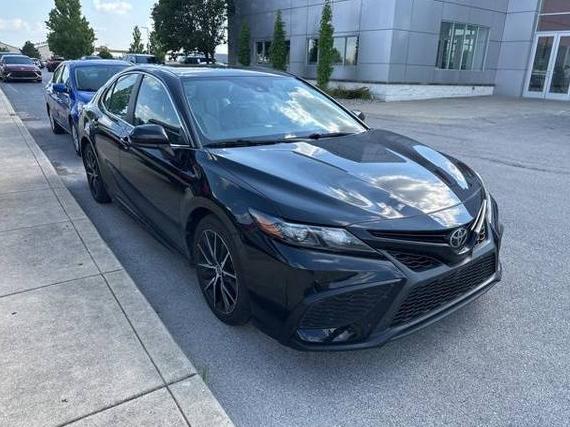TOYOTA CAMRY 2021 4T1G11AK0MU523420 image
