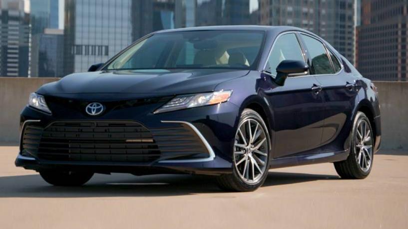 TOYOTA CAMRY 2021 4T1C11AK2MU472162 image