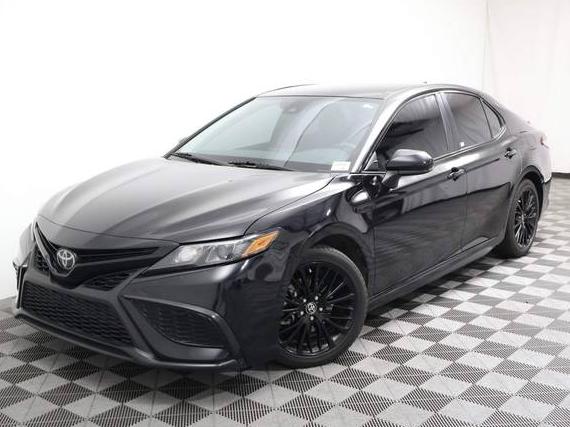 TOYOTA CAMRY 2021 4T1G11AK5MU416833 image