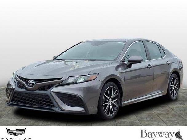 TOYOTA CAMRY 2021 4T1G11AK6MU560830 image