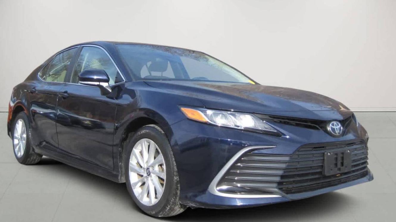 TOYOTA CAMRY 2021 4T1C11BK5MU023878 image