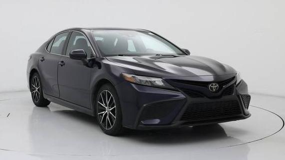 TOYOTA CAMRY 2021 4T1G11AK9MU488778 image