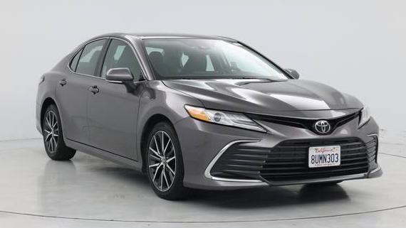 TOYOTA CAMRY 2021 4T1F11AK3MU417507 image