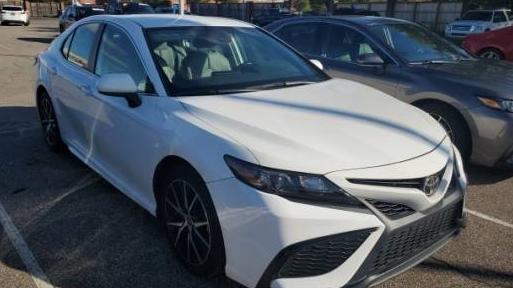 TOYOTA CAMRY 2021 4T1G11AK0MU414682 image