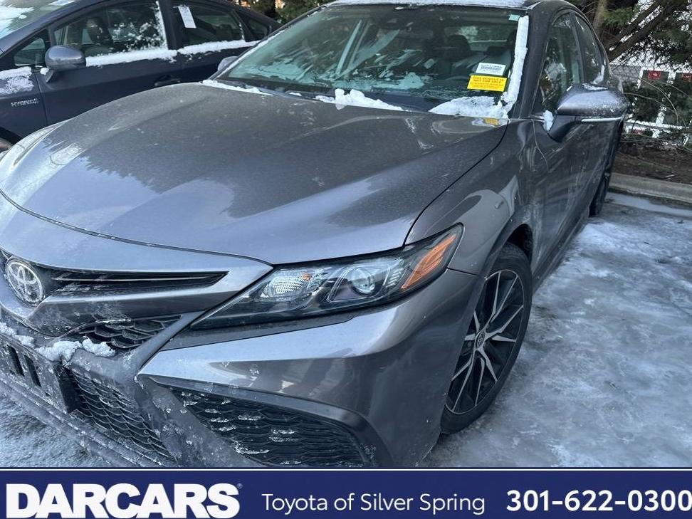 TOYOTA CAMRY 2021 4T1G11AK8MU580898 image