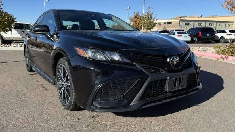 TOYOTA CAMRY 2021 4T1G11AK4MU480975 image