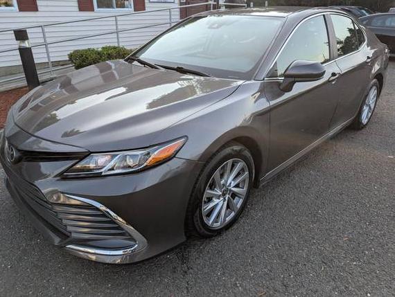 TOYOTA CAMRY 2021 4T1C11AK1MU553797 image
