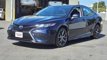 TOYOTA CAMRY 2021 4T1G11AK1MU424668 image