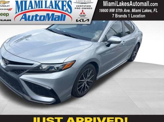 TOYOTA CAMRY 2021 4T1G11BK8MU035413 image