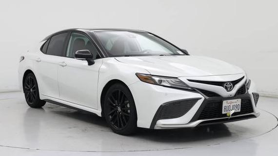 TOYOTA CAMRY 2021 4T1KZ1AK3MU049367 image