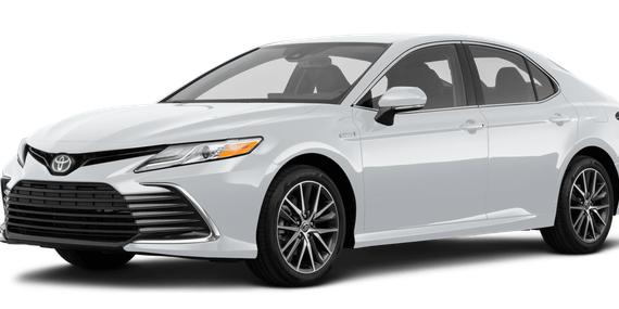 TOYOTA CAMRY 2021 4T1F11AK5MU458141 image