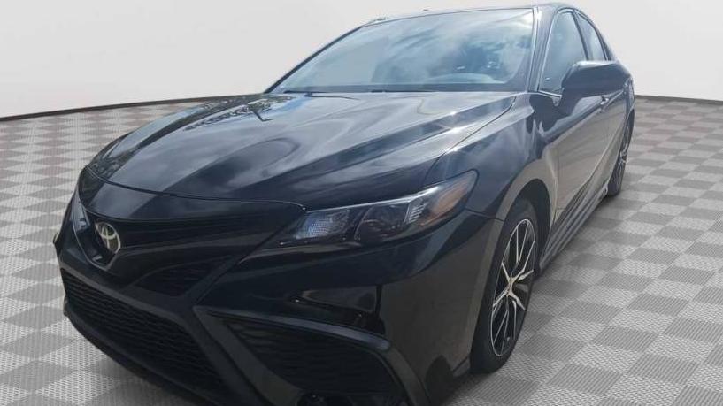 TOYOTA CAMRY 2021 4T1G11AK7MU416123 image