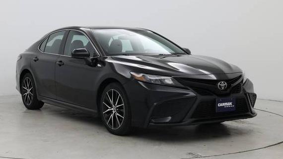 TOYOTA CAMRY 2021 4T1G11AK5MU585072 image