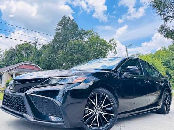 TOYOTA CAMRY 2021 4T1G11AK2MU409676 image