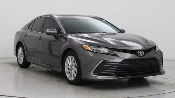 TOYOTA CAMRY 2021 4T1C11AKXMU581405 image
