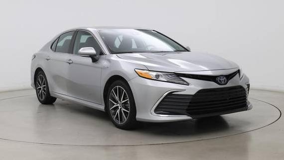 TOYOTA CAMRY 2021 4T1F31AK3MU560242 image