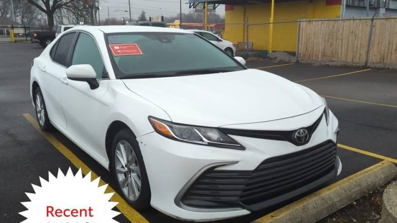 TOYOTA CAMRY 2021 4T1C11AKXMU608005 image