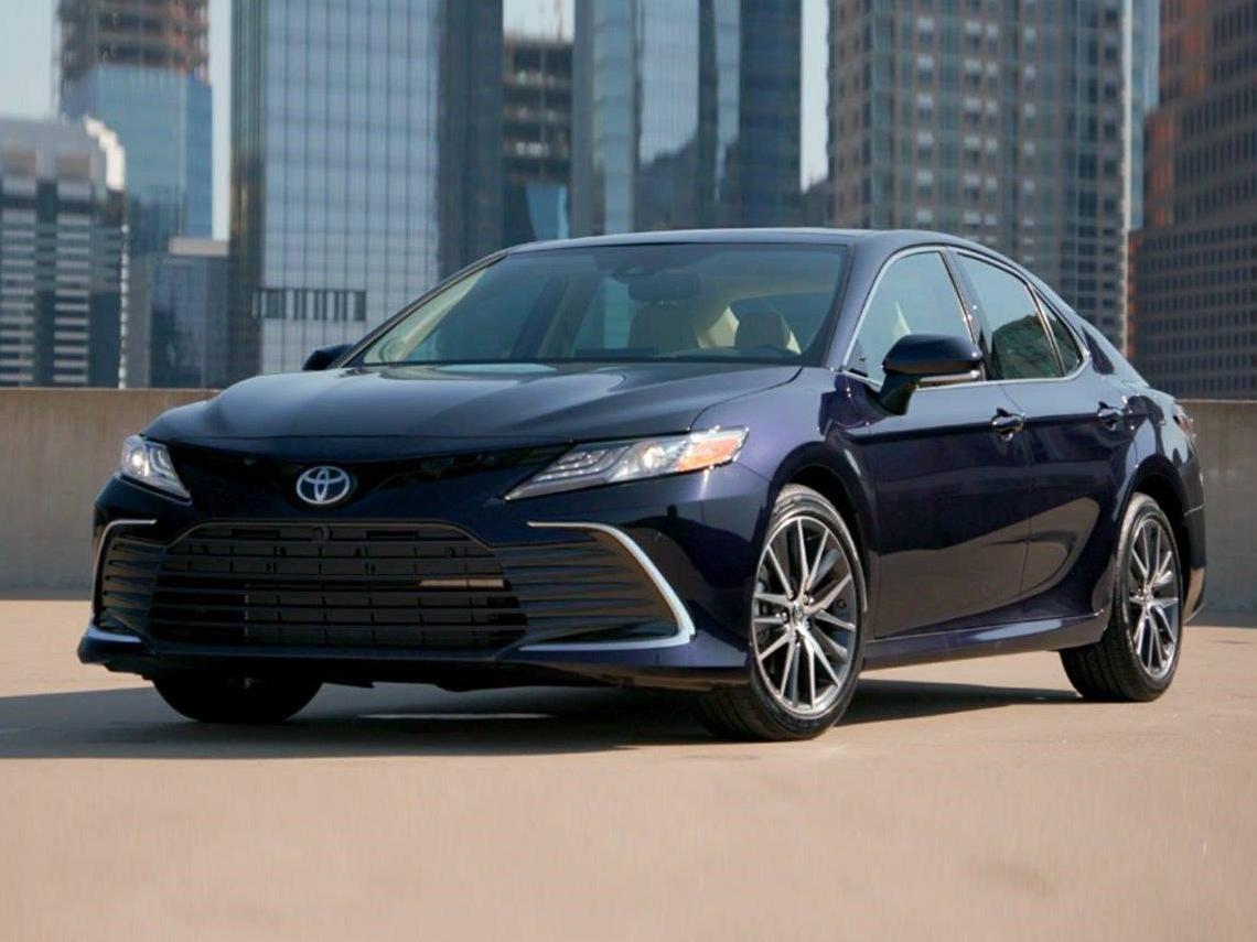 TOYOTA CAMRY 2021 4T1K61BK5MU045182 image