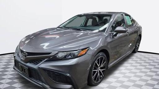 TOYOTA CAMRY 2021 4T1G11AKXMU561592 image