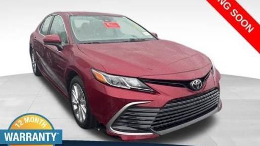 TOYOTA CAMRY 2021 4T1C11AK3MU463440 image