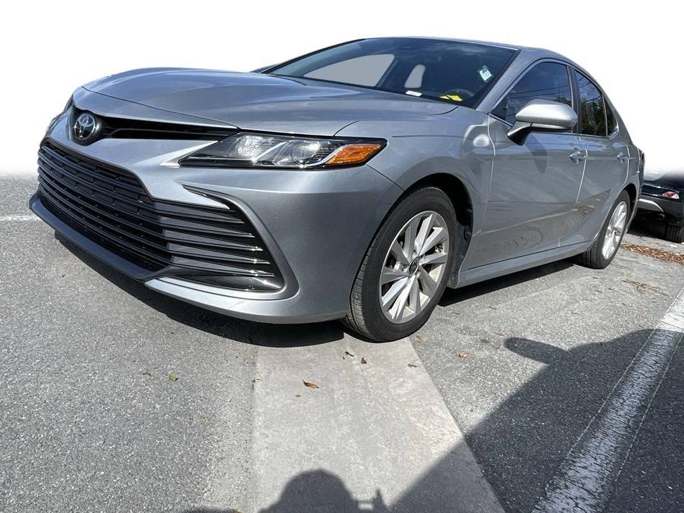 TOYOTA CAMRY 2021 4T1C11AK8MU468892 image