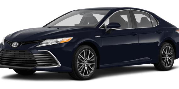 TOYOTA CAMRY 2021 4T1C11AK0MU479160 image