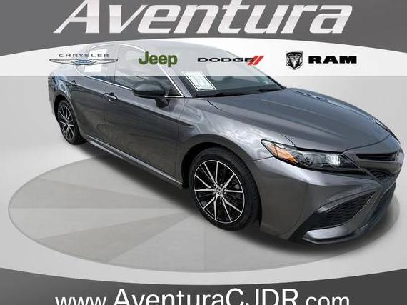 TOYOTA CAMRY 2021 4T1G11AK3MU570683 image