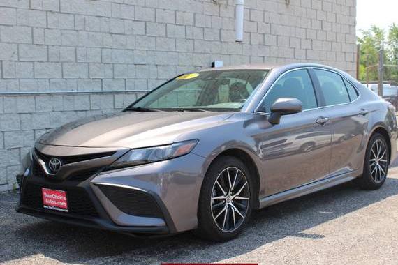 TOYOTA CAMRY 2021 4T1G11AK7MU454676 image