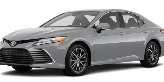 TOYOTA CAMRY 2021 4T1C31AK7MU026115 image