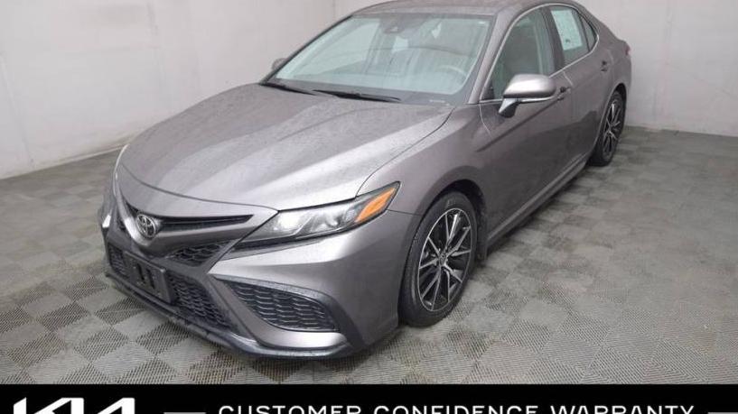 TOYOTA CAMRY 2021 4T1G11BK1MU033700 image